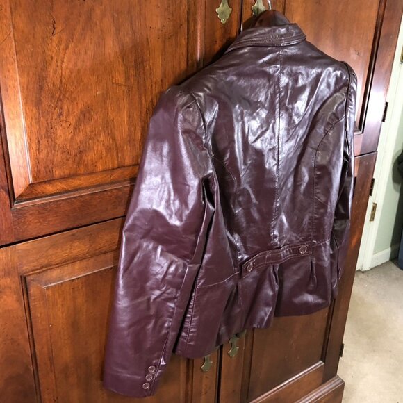 Winlit Women's Leather Blazer Jacket Size 15-16 Red Button Front Y2K - Picture 15 of 16